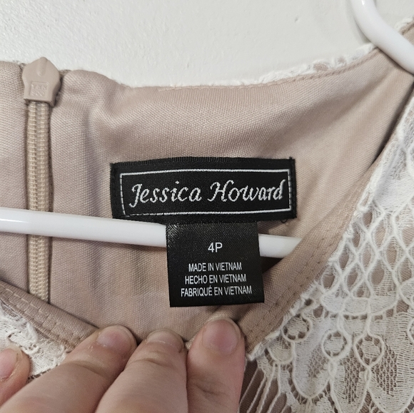 Jessica Howard Lace Overlay Dress! - Picture 2 of 6
